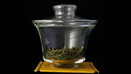 5 grammi del tè fatto di germogli «Aghi d'Argento dal Monte Jun»