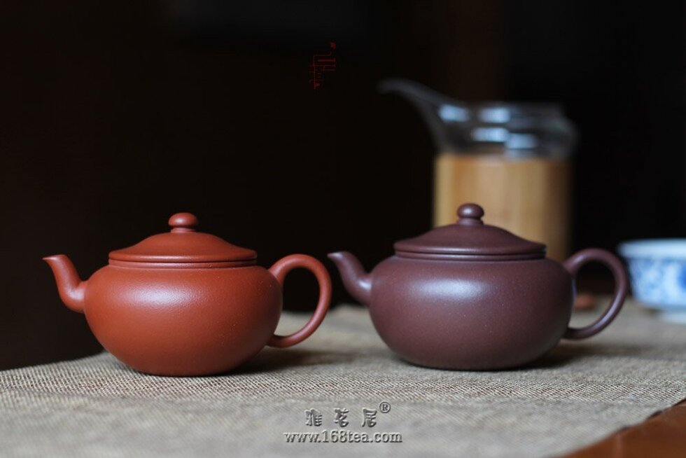 Teapot «Hot-water Keeper»