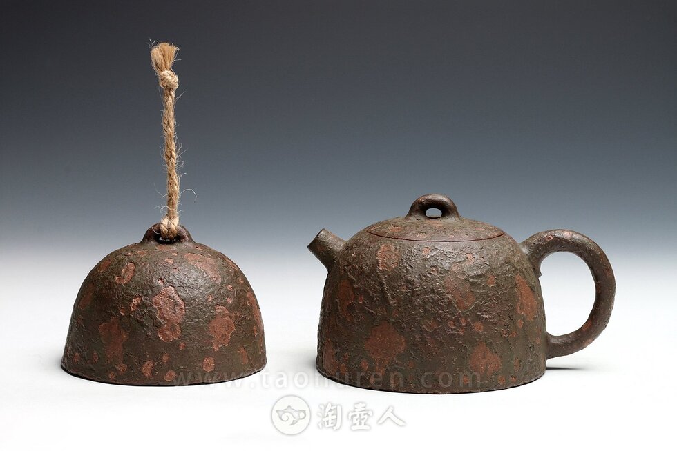 Чайник в форме меры веса эпохи Цинь (秦权壶)