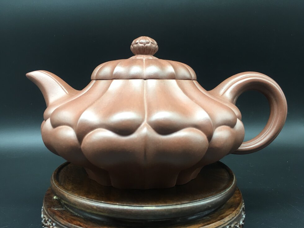 Water Caltrop Teapot